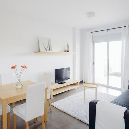 Cornisa Apartments Паталавака Екстериор снимка