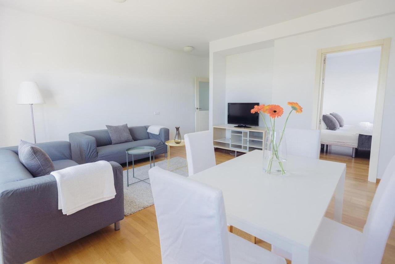 Cornisa Apartments Паталавака Екстериор снимка