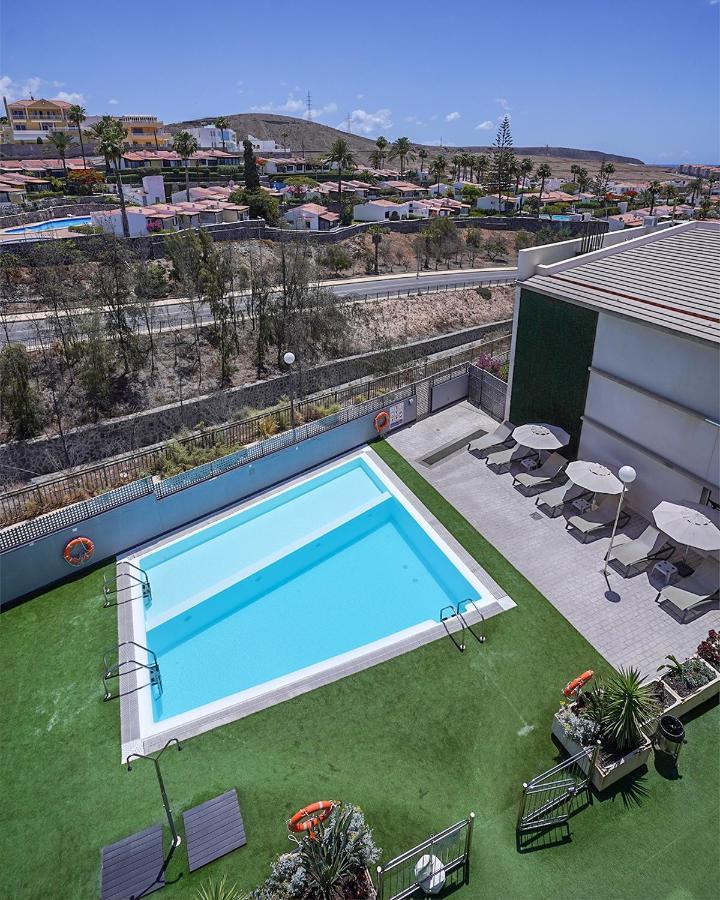 Cornisa Apartments Паталавака Екстериор снимка