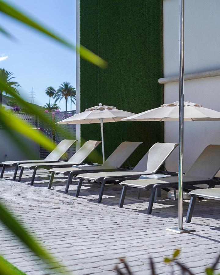 Cornisa Apartments Паталавака Екстериор снимка
